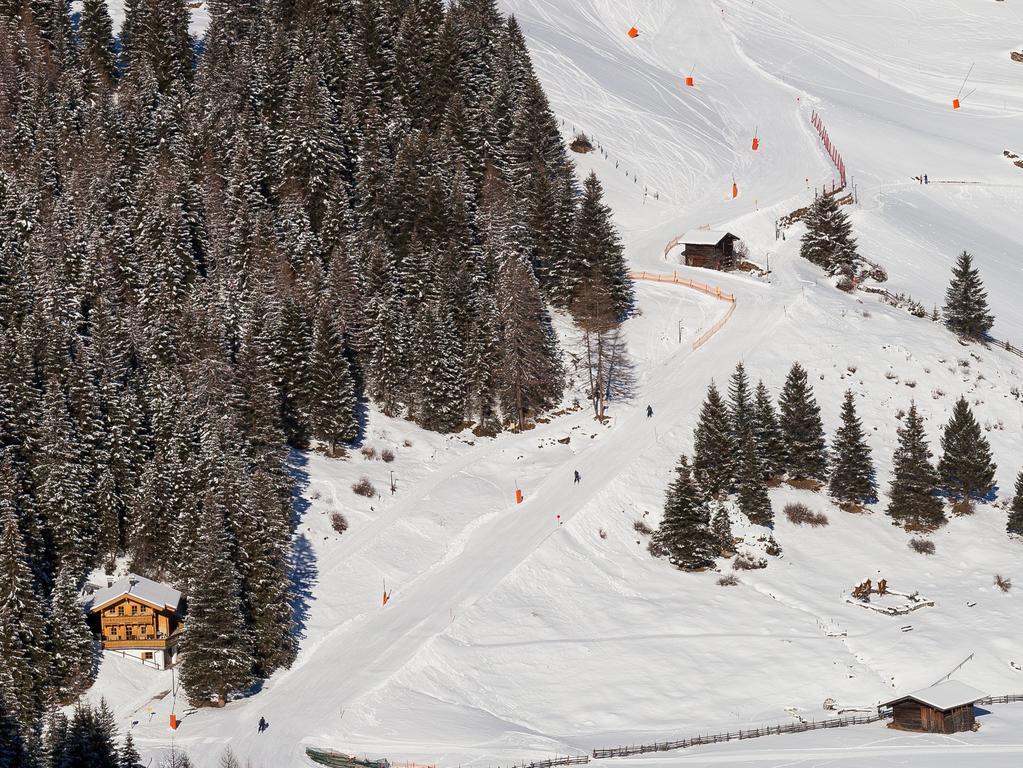 Family Lodge Maximilian トゥクス エクステリア 写真